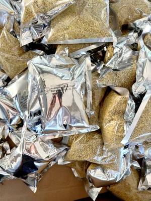 New Season Harvest Fresh Rape Bee Pollen Food Grade Bee Product High Quality Rape Bee Pollen Granules in Bag Packaging