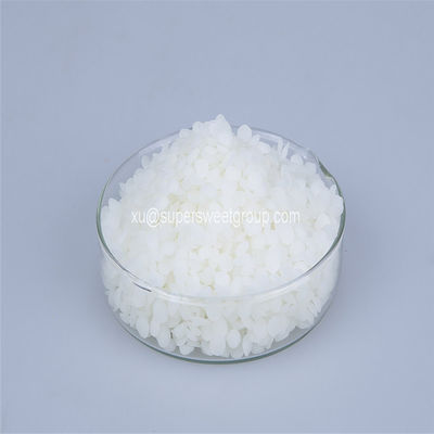 Cosmetic Grade White Beeswax Pastilles , Natural Beeswax Pellets OEM Available