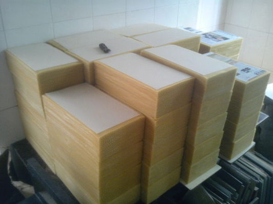 Professional Beeswax Honeycomb Sheets Apicultural Equipment ISO Certified