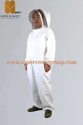 Master Beekeeping Protective Clothing , Bee Keepers Suit With Veil / Zip