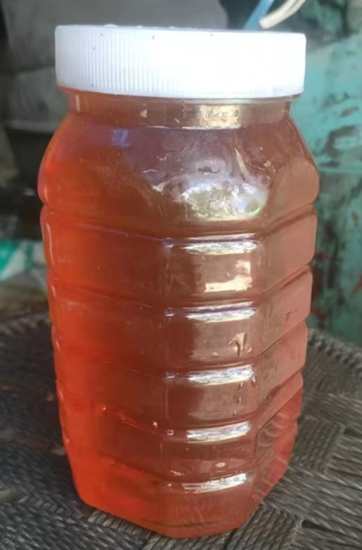 2025 New Season Harvest Fresh Eucalyptus Honey High Quality Bee Product Food Grade Premium Eucalyptus Honey