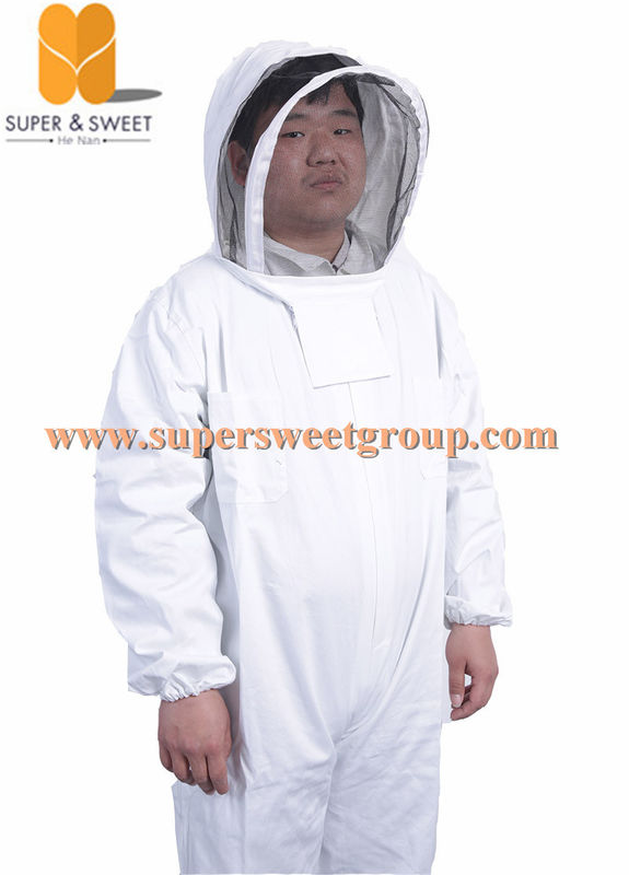 Master Beekeeping Protective Clothing , Bee Keepers Suit With Veil / Zip